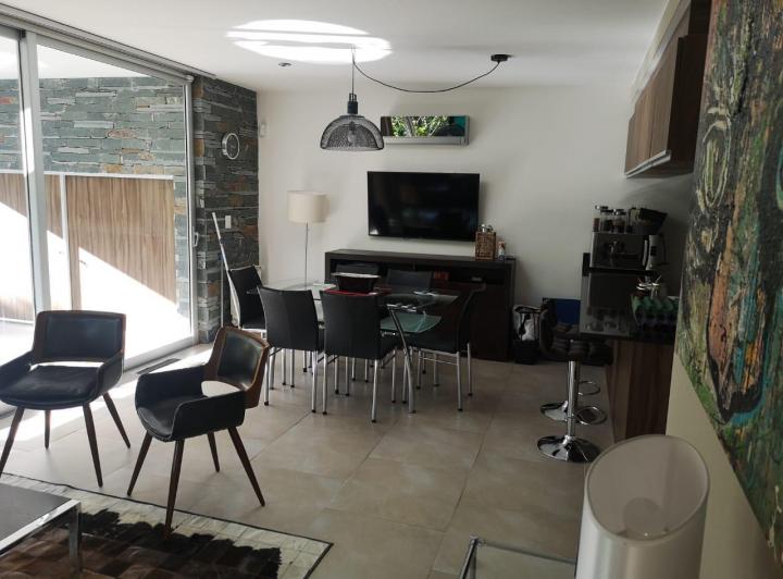 ALQUILER 3 DORM SEGUR B° LOS CAROLINOS 2