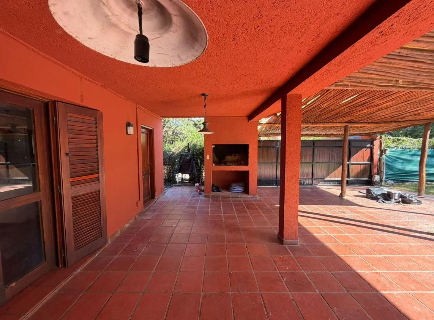 ALQUILER 4 DORM GRAN PARQ Y PILETA B° ARGUELLO 5