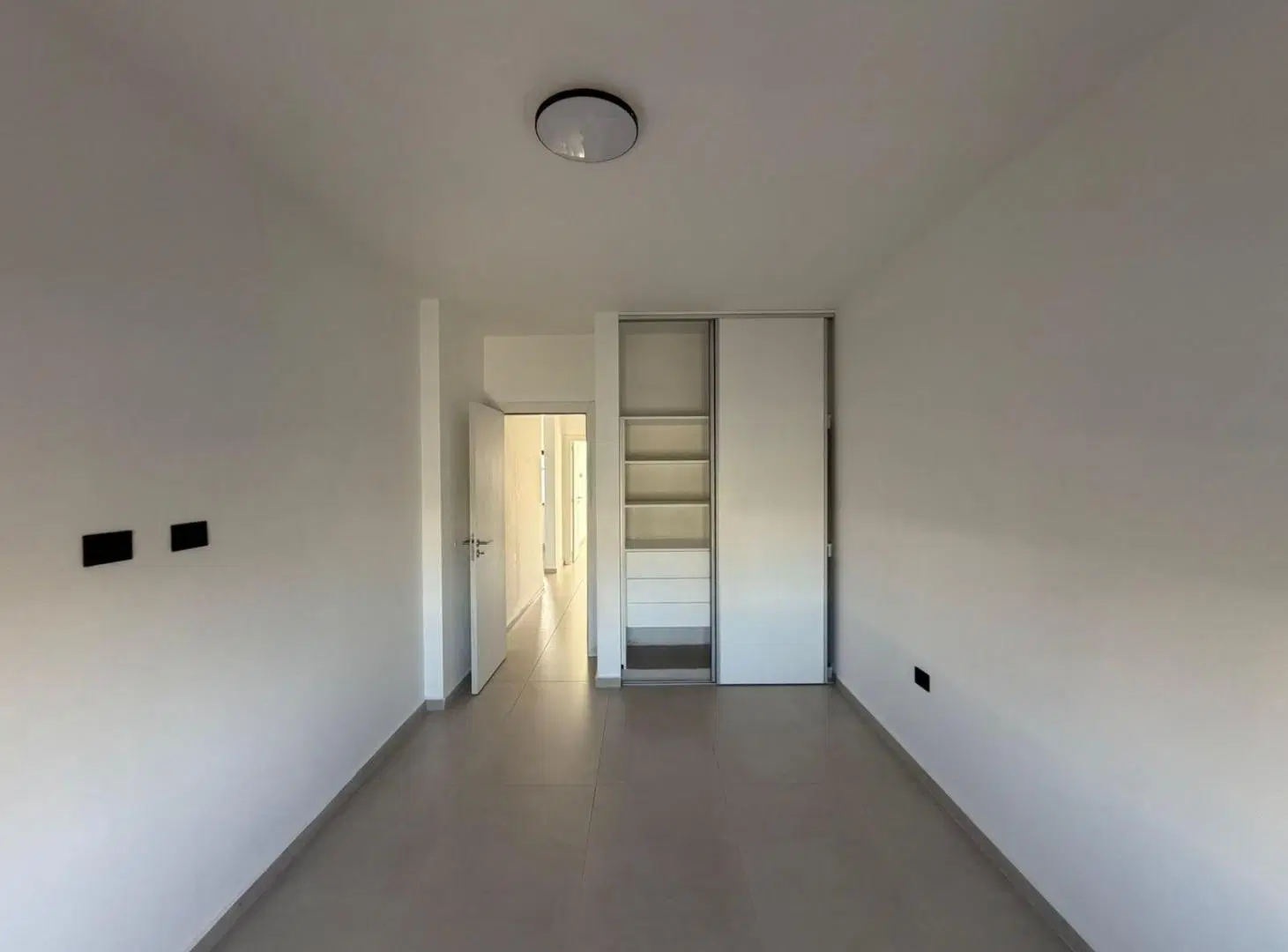 VENTA A ESTREN 2 DORM EN UNA PLANT B° DOCTA 3