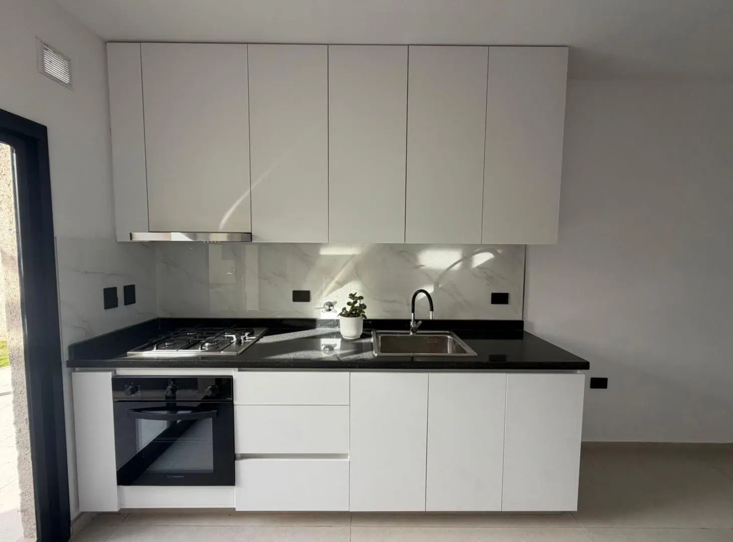 VENTA A ESTREN 2 DORM EN UNA PLANT B° DOCTA 2