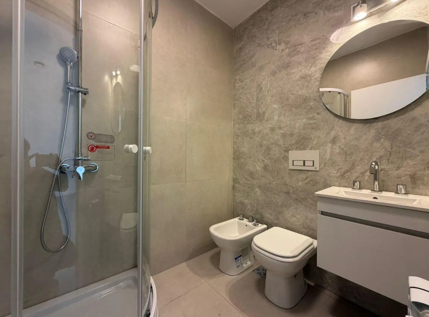 VENTA A ESTREN 2 DORM EN UNA PLANT B° DOCTA 2