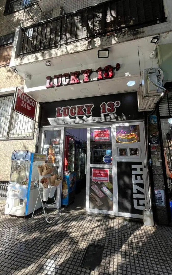 LOCAL A MTS DE AV. SANTA FE 5
