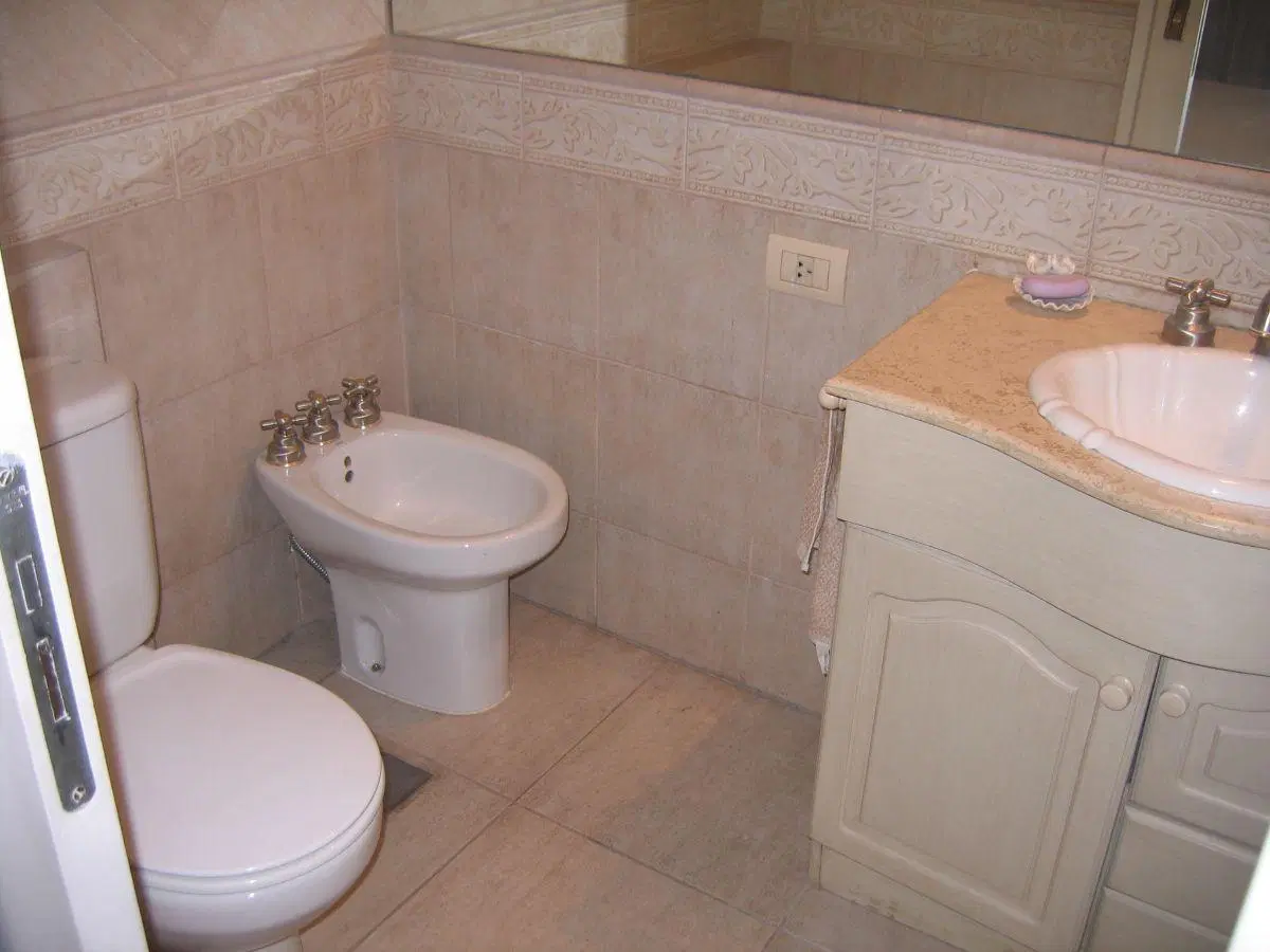 FABULOSO PISO EN ALQUILER CON COCHERA Y BAULERA 4