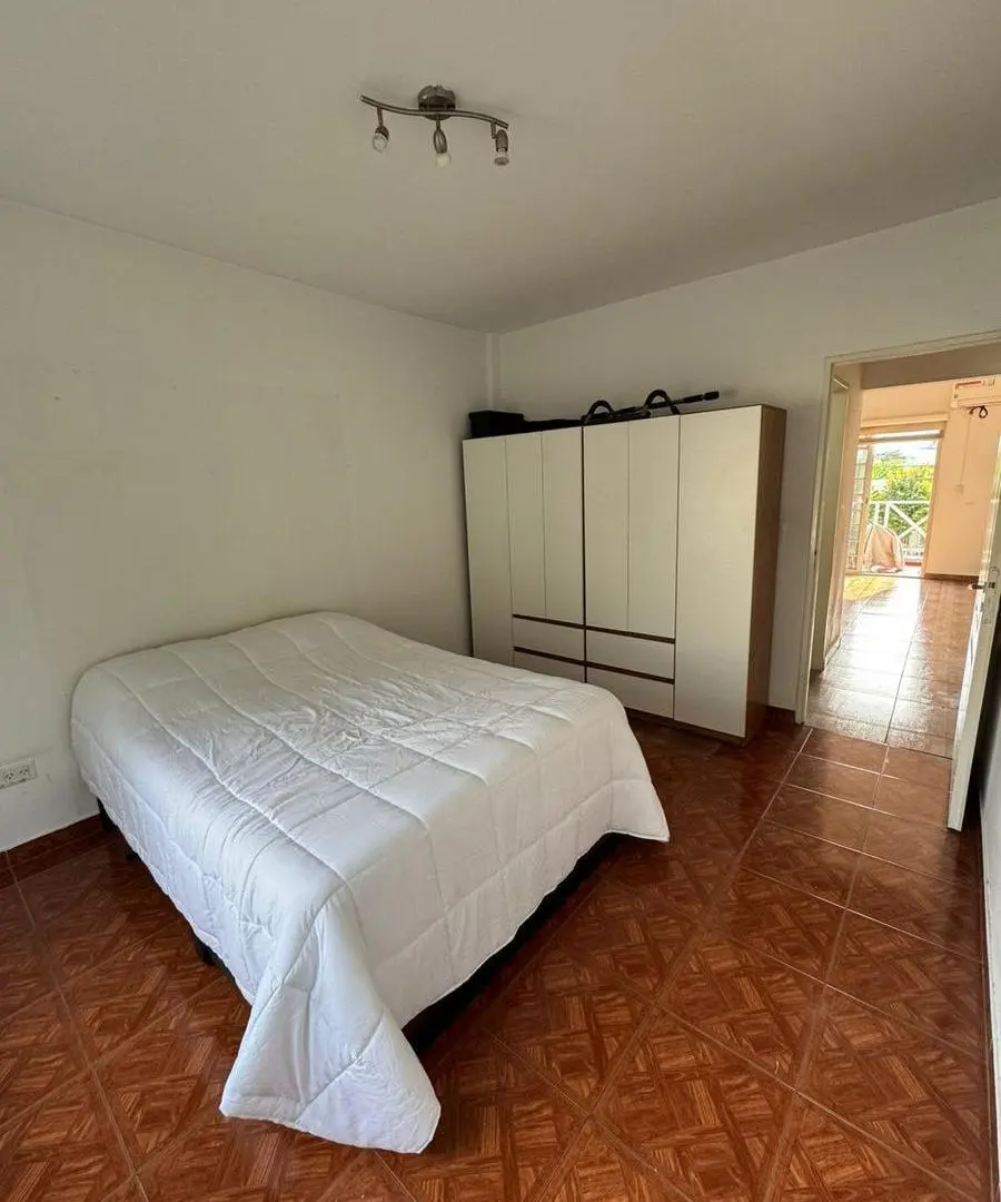 Departamento en Banfield 4