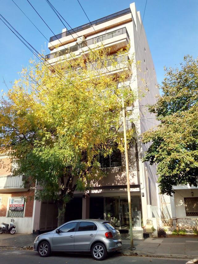 Juan a García 5000 - Departamento 1 Ambiente con Balcón y Cochera - Monte Castro 2