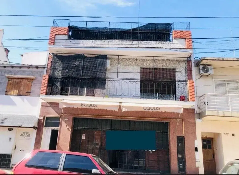 Local en venta - Velez Sarsfield 3