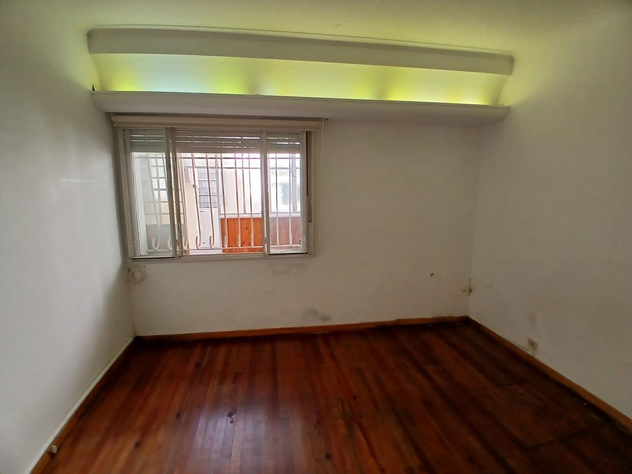 Foto de Casa Multifamiliar - ideal proyecto en Villa Devoto, imagen 4
