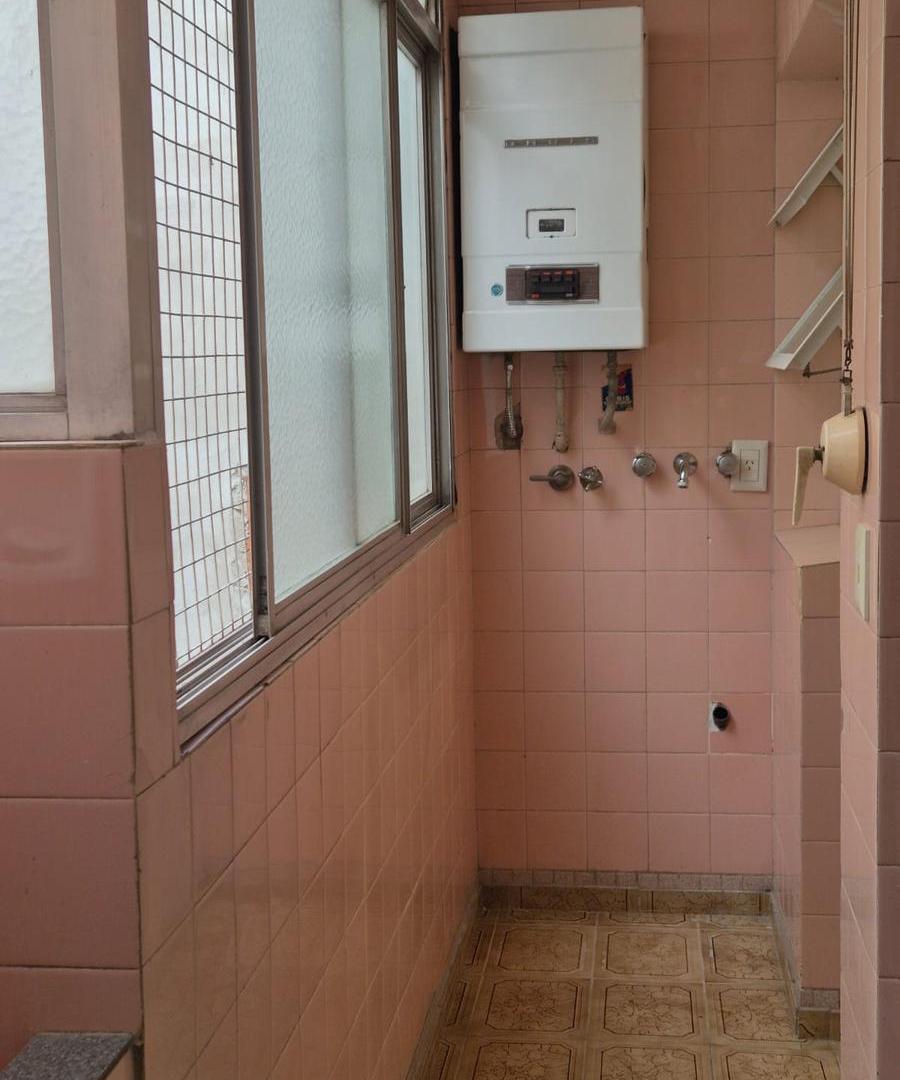 Foto de Alquiler departamento 5 amb al frente c/ Cochera - c/ balcon corrido, imagen 4