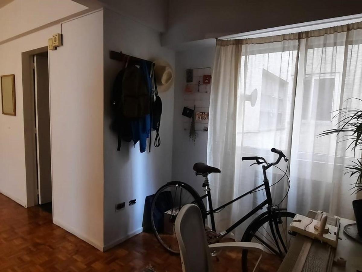 Departamento 5 Ambientes con Cochera Coghlan 2