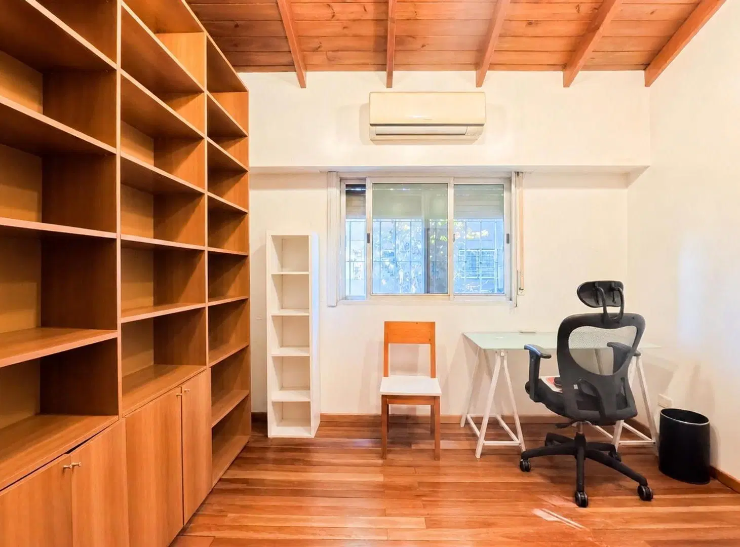 Triplex en excelente ubicación! Zona Parque Saavedra 5