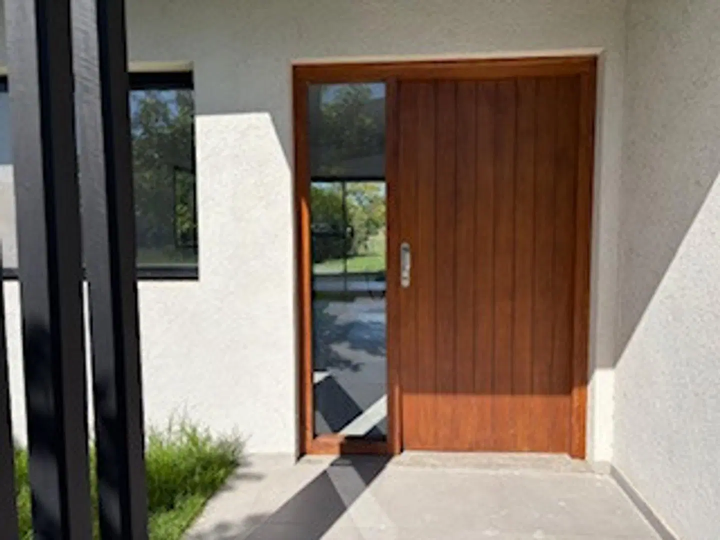 Excelente casa en alquiler en San Ramiro 2