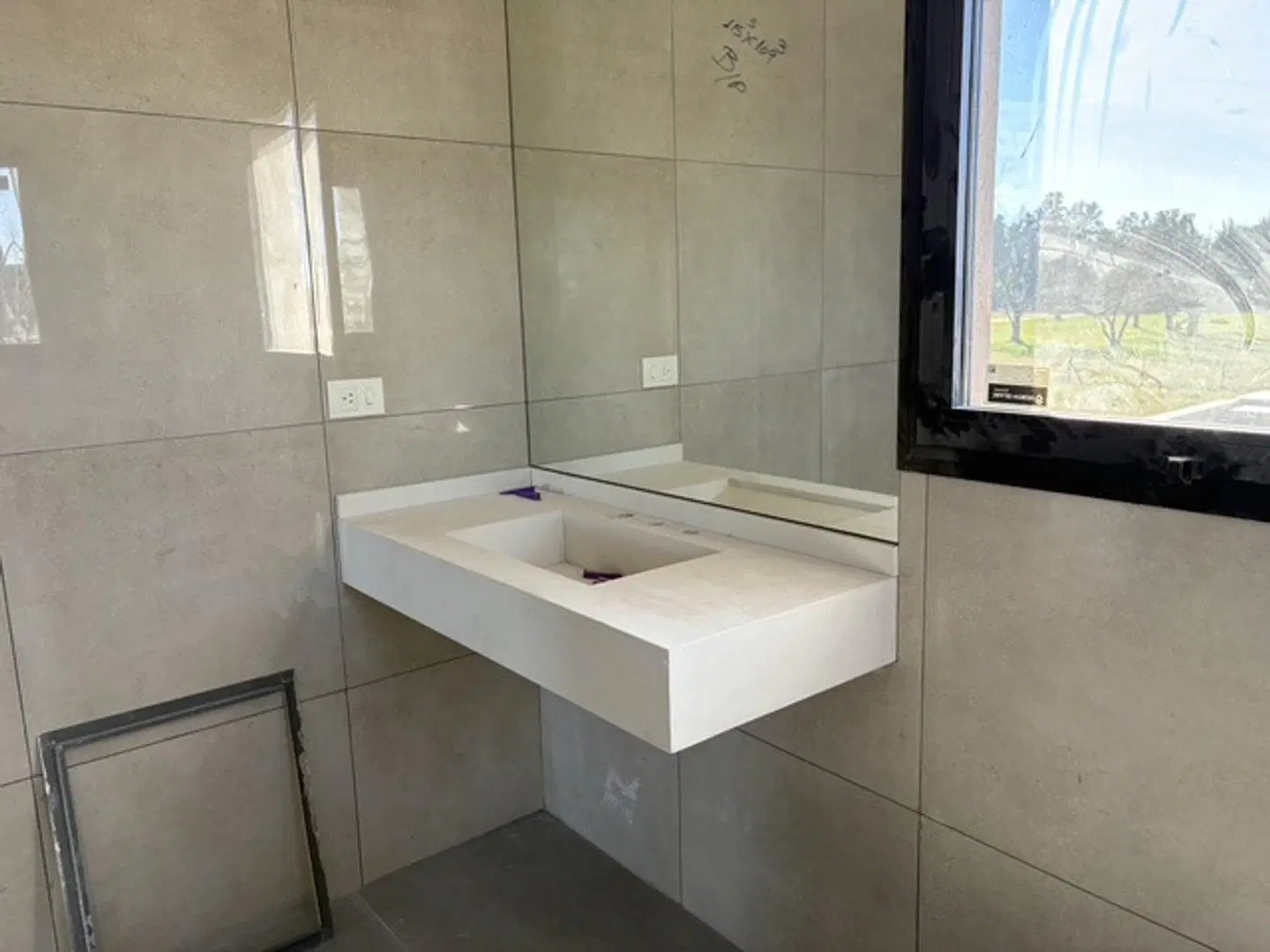 Excelente Casa a la venta en Barrio Chateau Pilar 5