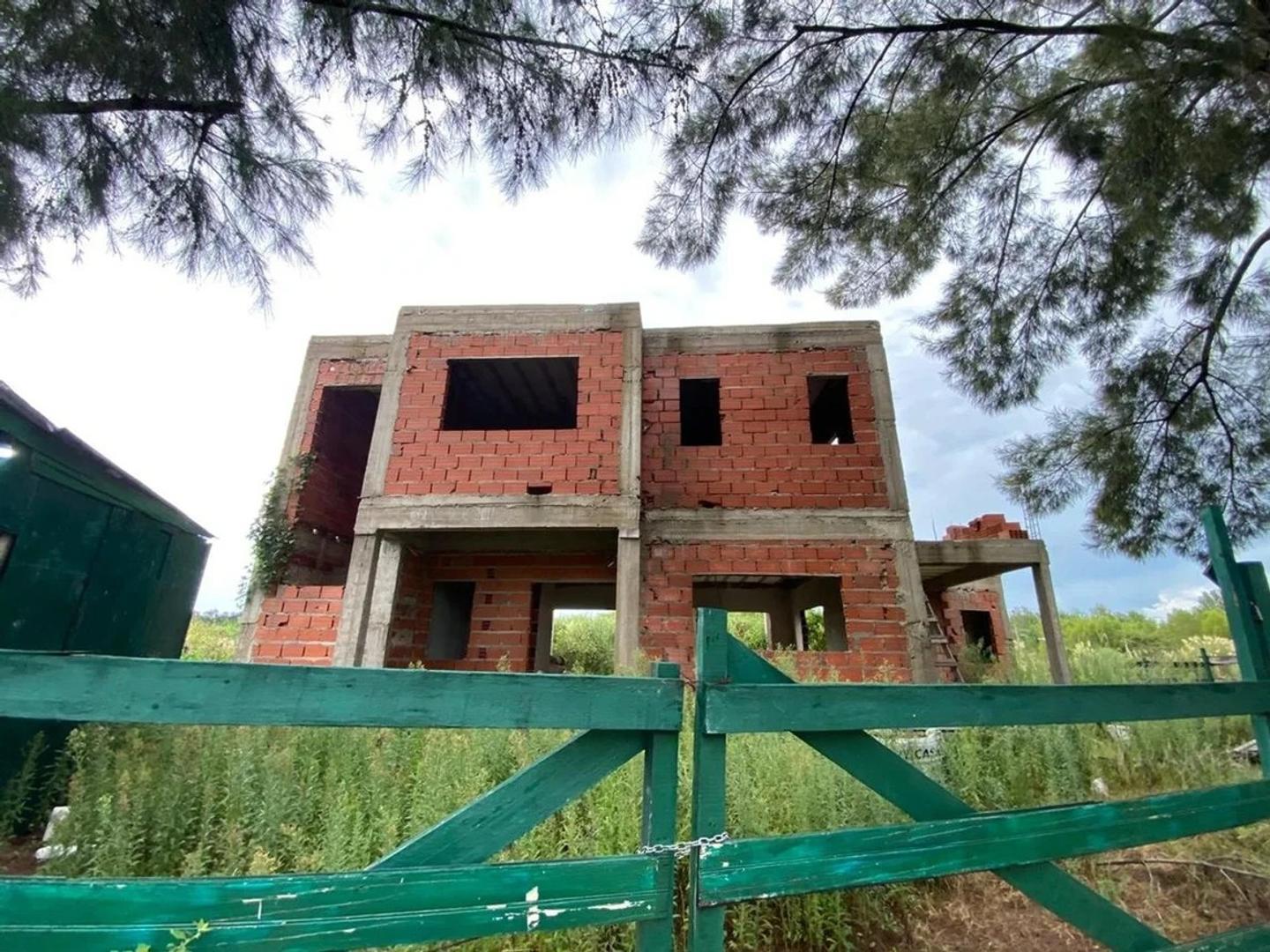 Foto de OPORTUNIDAD!!! Terreno + casa 5 amb. c/piscina a terminar, imagen 5
