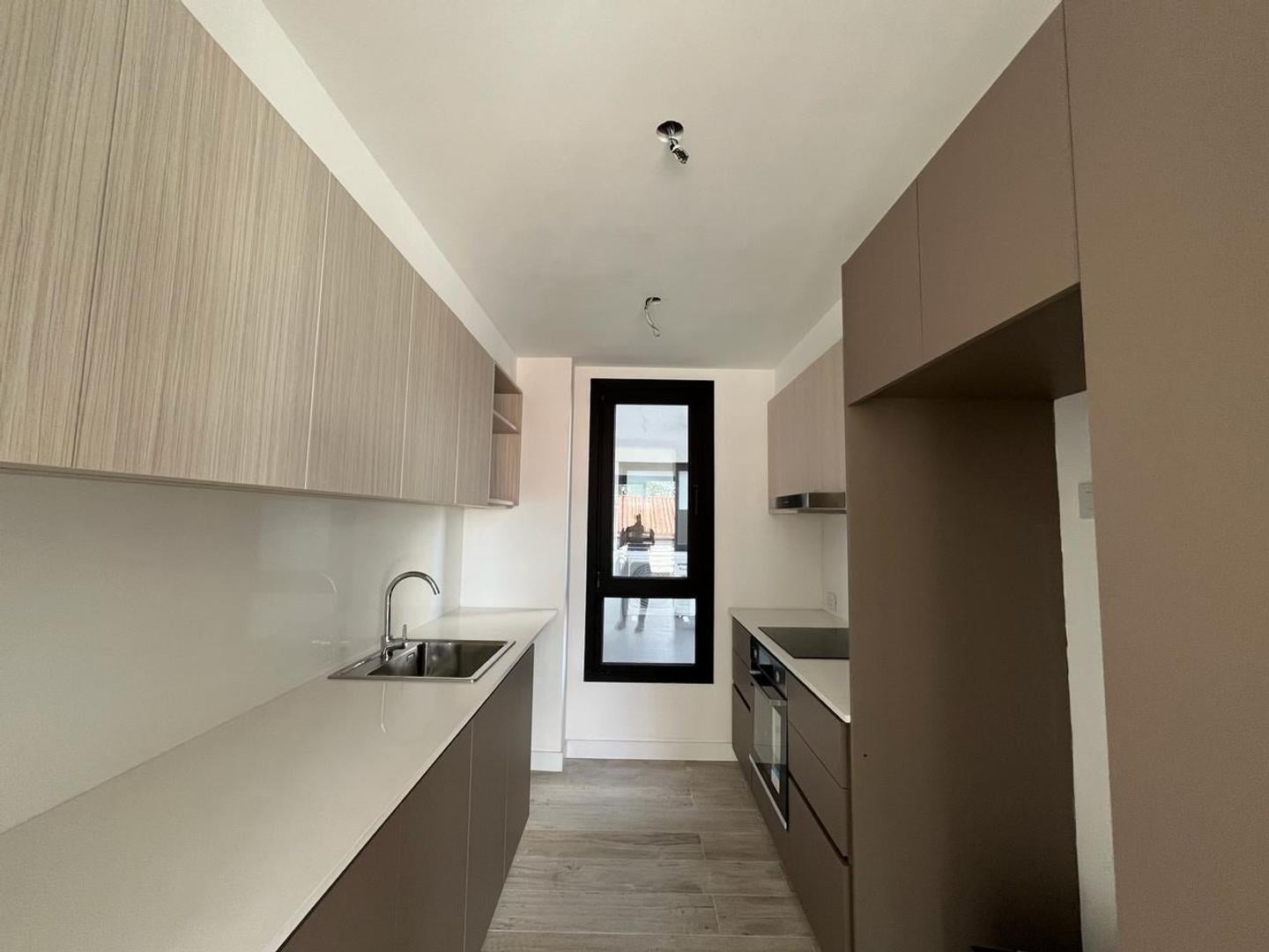 Foto de Alquiler Departamento Vicente López 3 ambientes c/balcón, imagen 2