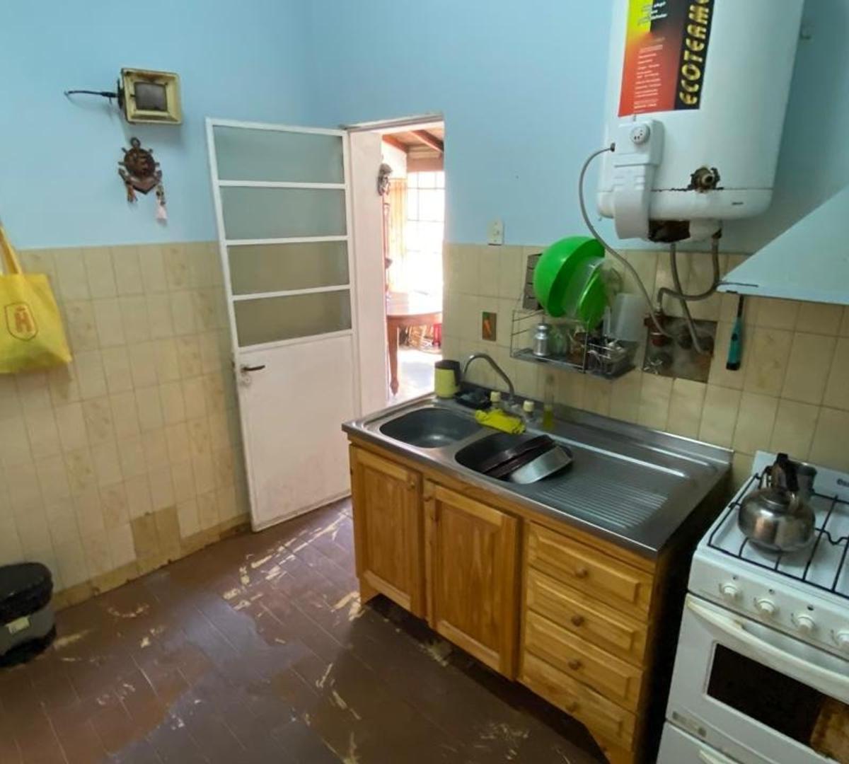 Chalet Venta 4 Ambientes Barrio Aeronáutico Ituzaingó 1