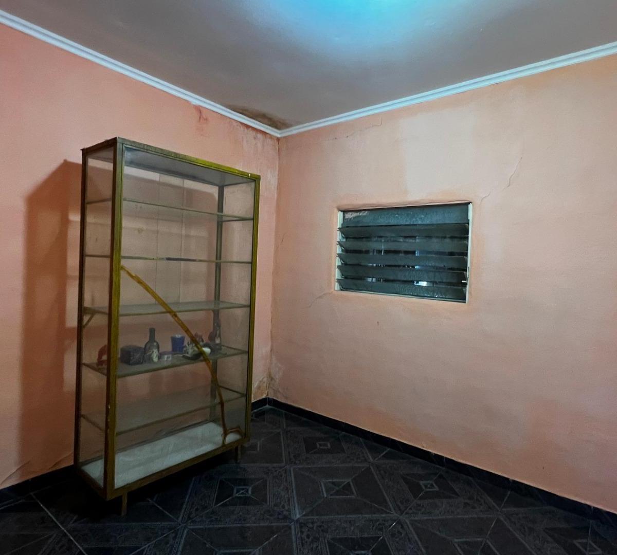 Dos Casas Deposito Venta Ituzaingo 2