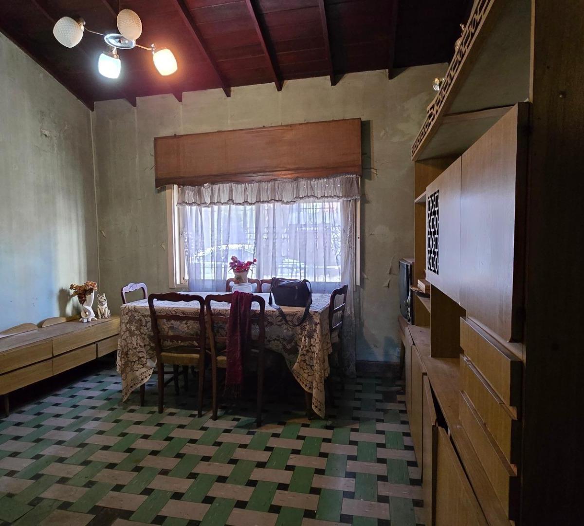 Casa venta inversor Villa Tesei Hurlingham apta credito