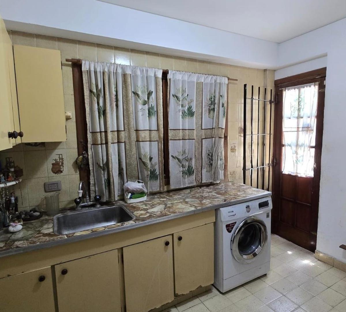 Casa Venta 5 Habitaciones Apto Credito Bancario Ituzaingo 2