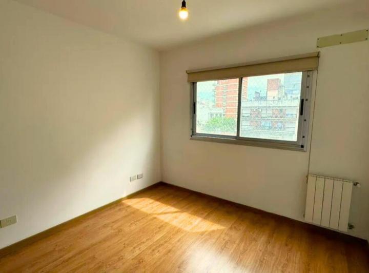Departamento 2 ambientes cochera Castelar Sur alquiler 5