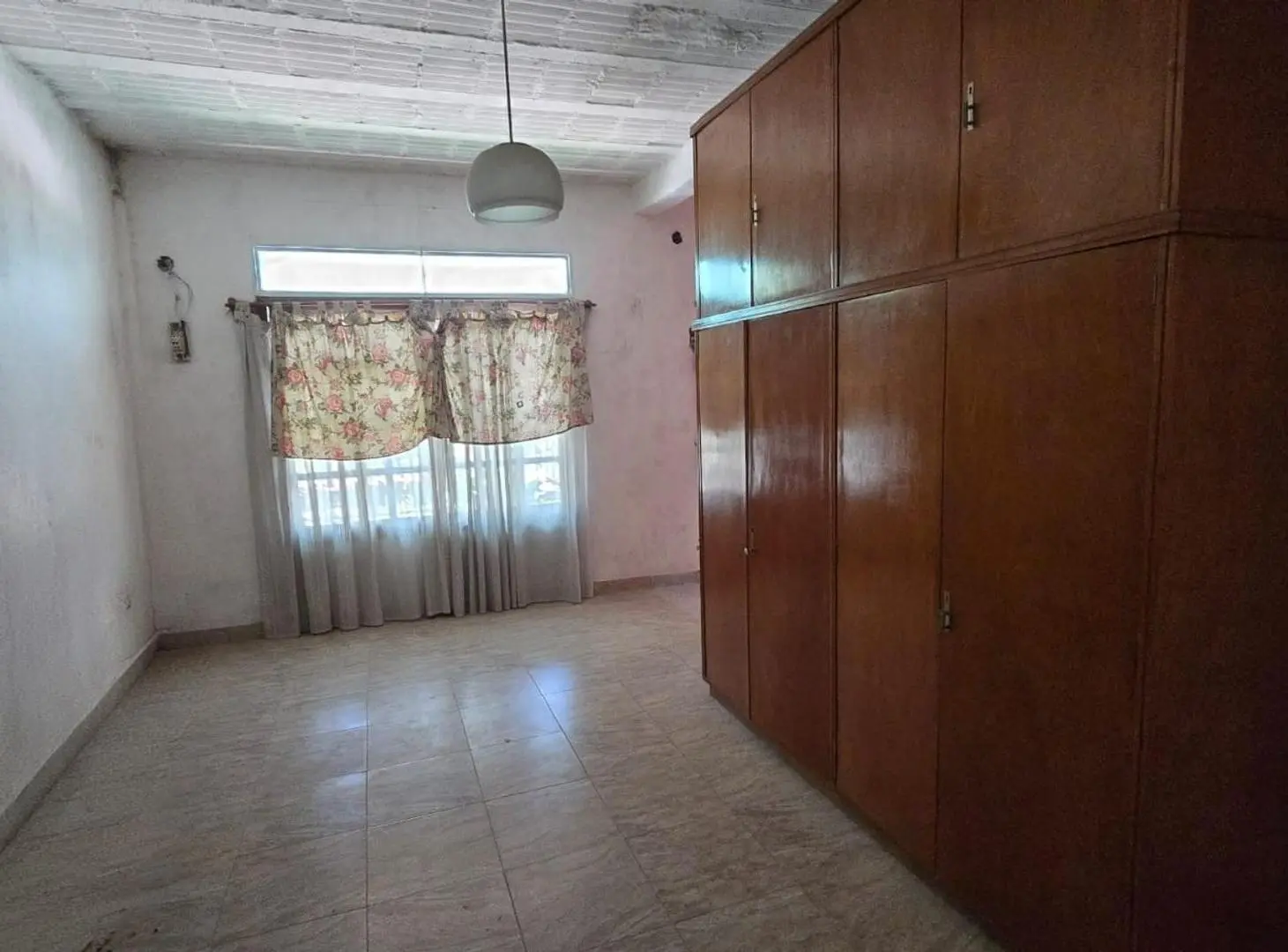 Casa americana 3 ambientes en alquiler en Ituzaingo Norte 2