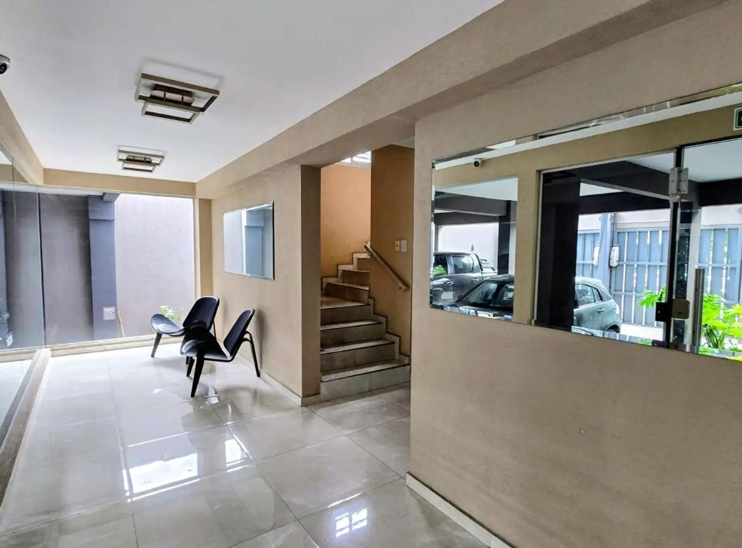 Departamento 2 ambientes cochera venta Moron 4