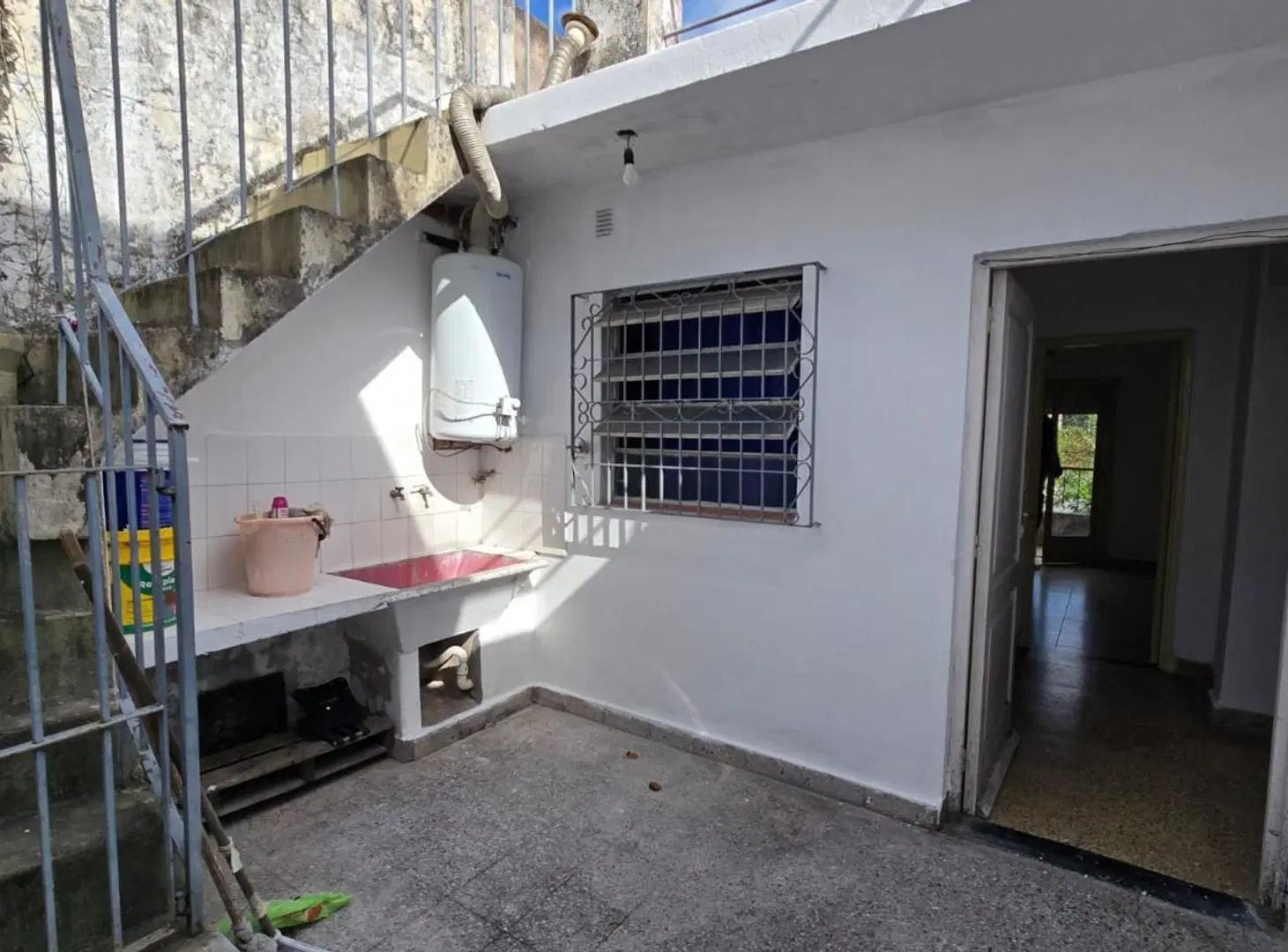 Departamento 3 ambientes en alquiler Ituzaingo 4