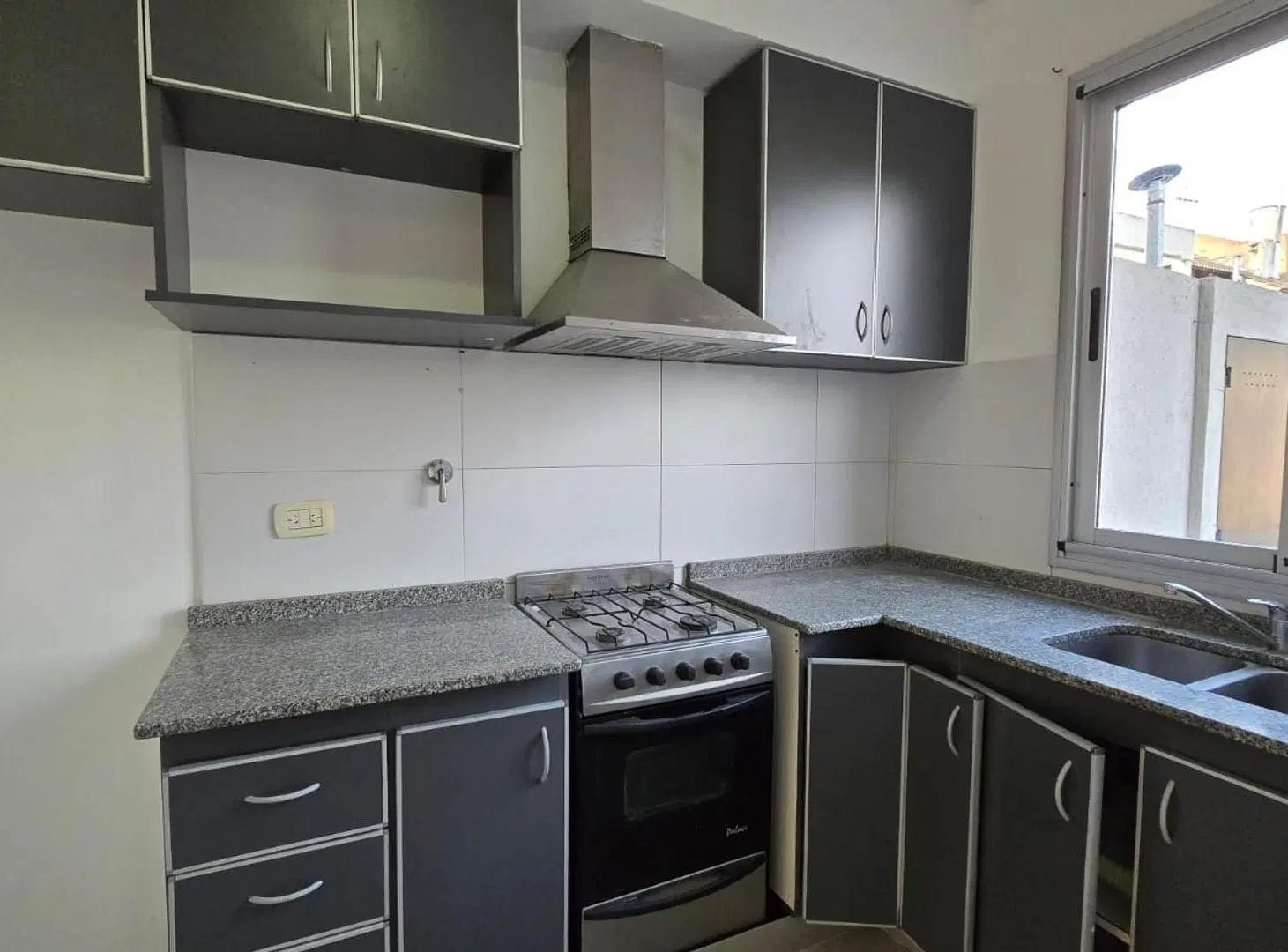 Dúplex de 3 ambientes en ituzaingó Norte en alquiler 8