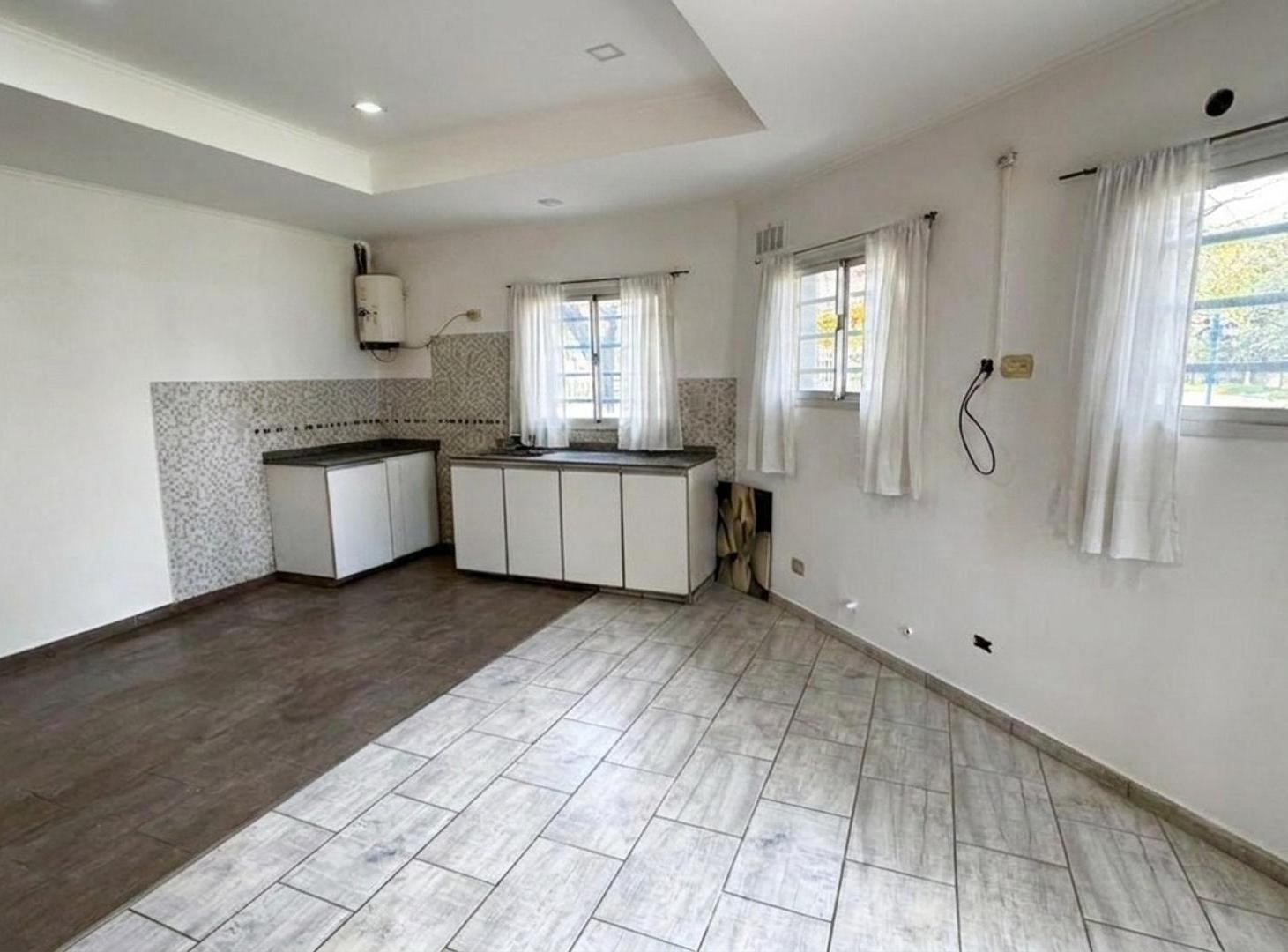 Foto de Casa PH 2 ambientes Ituzaingó Norte PB apto crédito, imagen 2