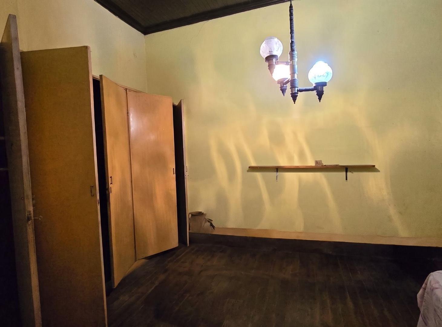 Foto de Venta casa ph haedo a refaccionar dos habitaciones cochera, imagen 5