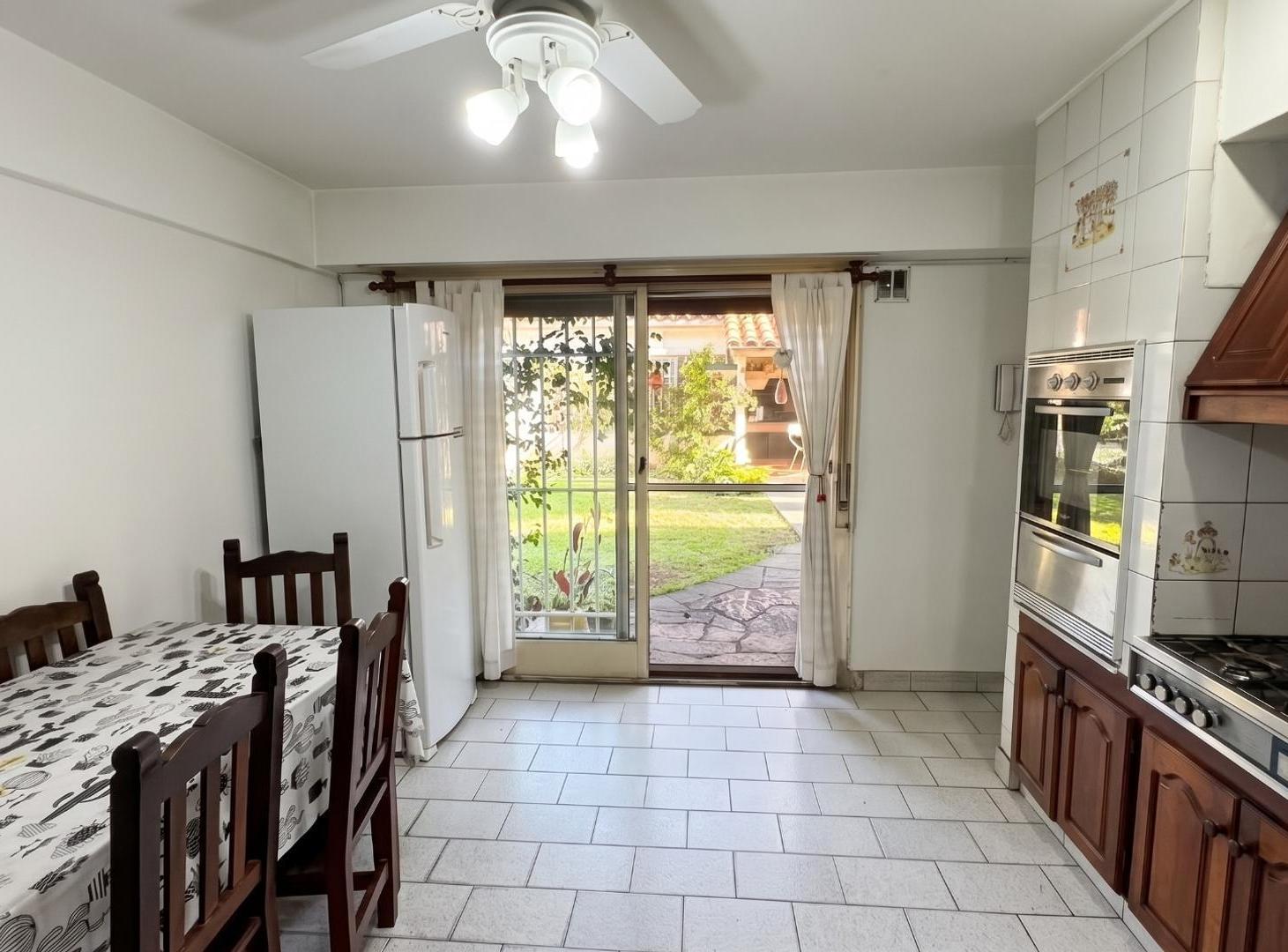 Foto de Casa 4 ambientes venta castelar norte piscina apto credito, imagen 4