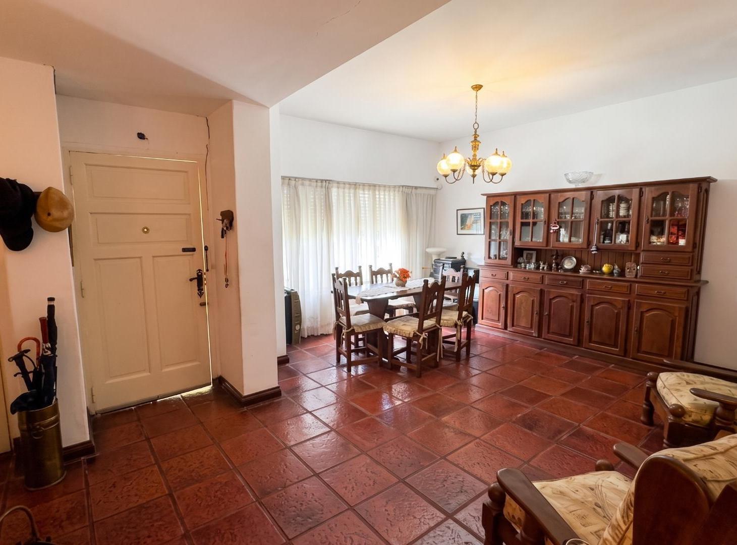 Foto de Casa 4 ambientes venta castelar norte piscina apto credito, imagen 3