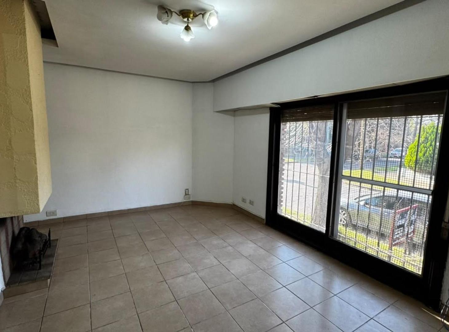 Foto de Casa PH venta de 4 ambientes con patio en castelar norte, imagen 5