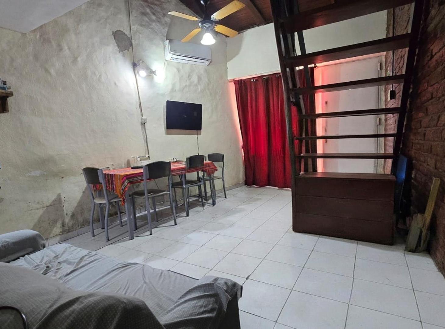 Foto de Duplex venta 2 ambientes Castelar norte Estacion, imagen 4