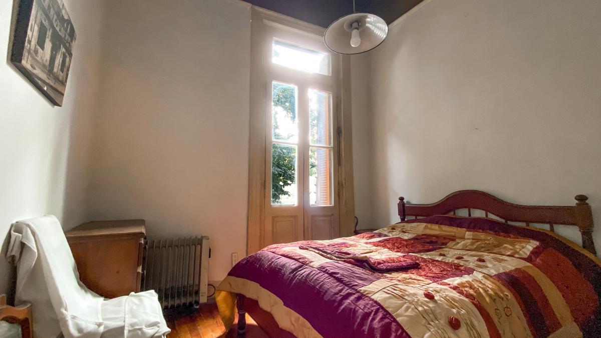 ¡Oportunidad Única en El Corazón Histórico de San Telmo! 2