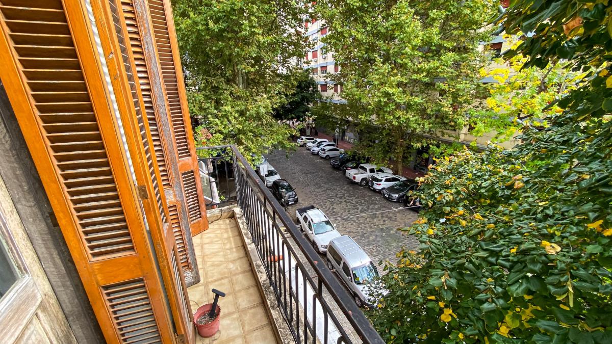 ¡Oportunidad Única en El Corazón Histórico de San Telmo! 3