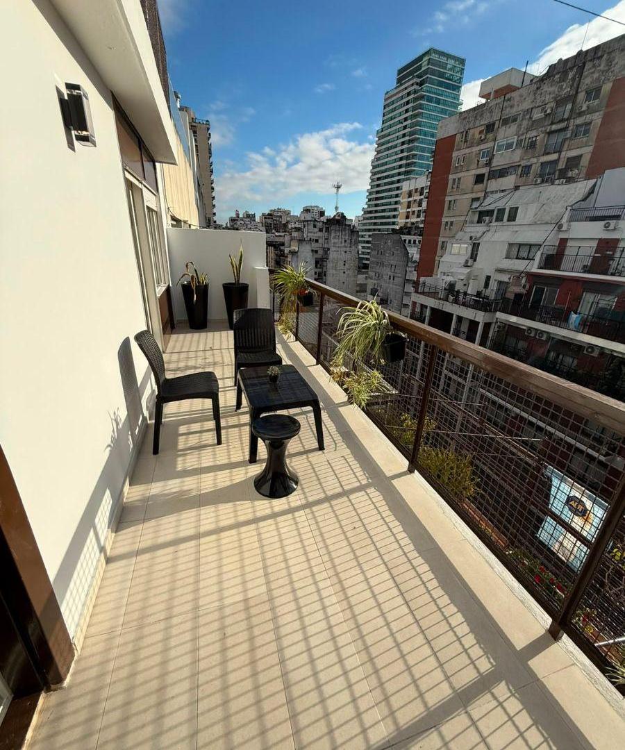 Foto de Excelente 3 ambientes con cochera y gran balcón aterrazado en Recoleta, imagen 1