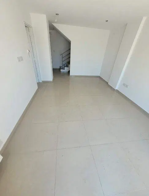 Departamento 2 dormitorios. | Av Poeta Lugones al 300 5