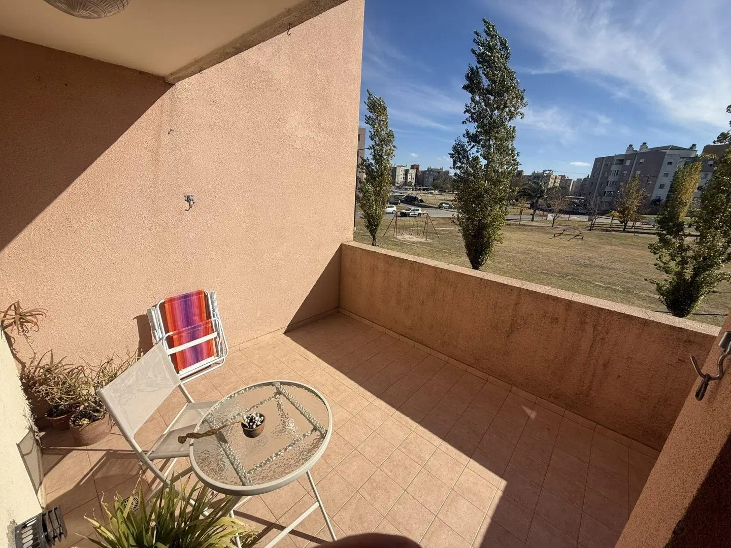 Departamento 2 dormitorios. | Av Cárcano y Piamonte 3