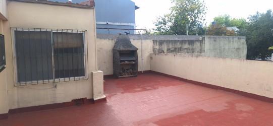 Casa 5 Ambiente 2 Cocheras Terraza 1