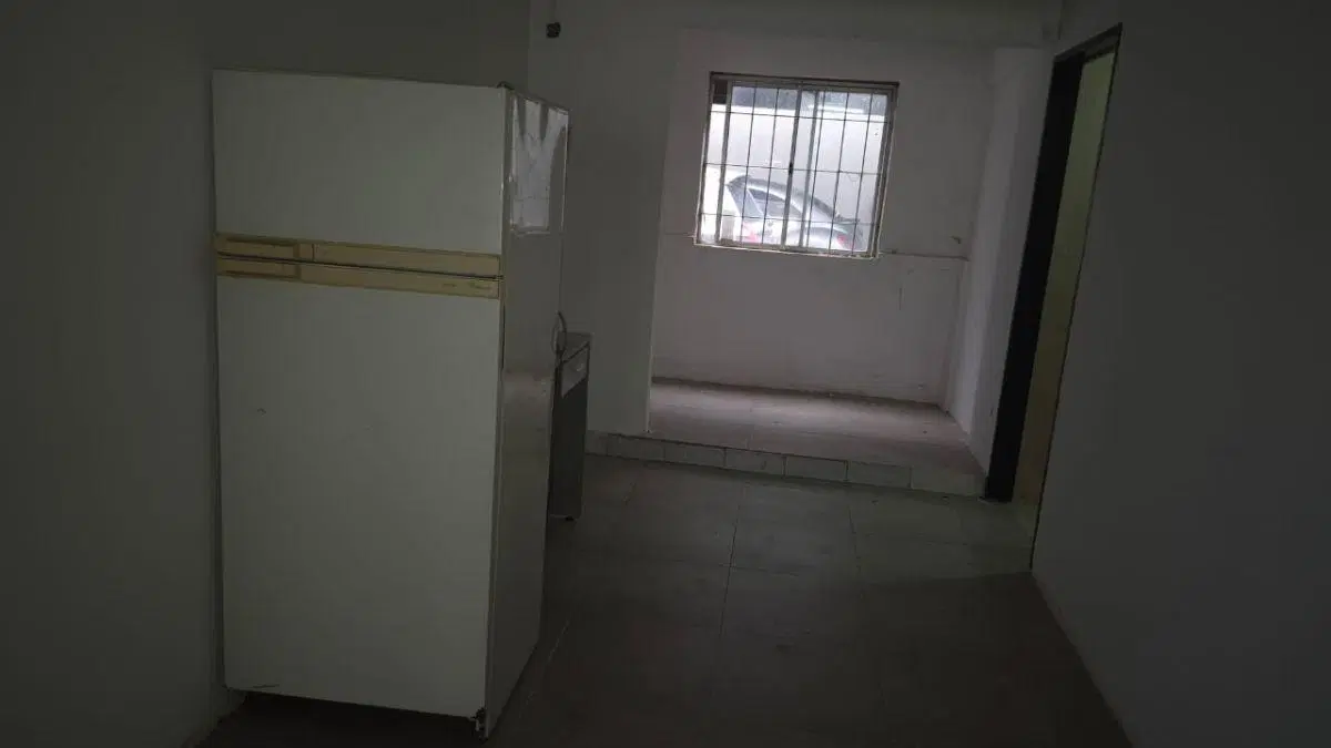 LOCAL SIN COLUMNAS Y SOTANO 60M2 2