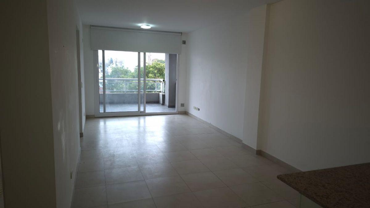 Foto de monoambiente muy amplio DIVISIBLE c/cochera opcional 50 mil pesos mas, imagen 1
