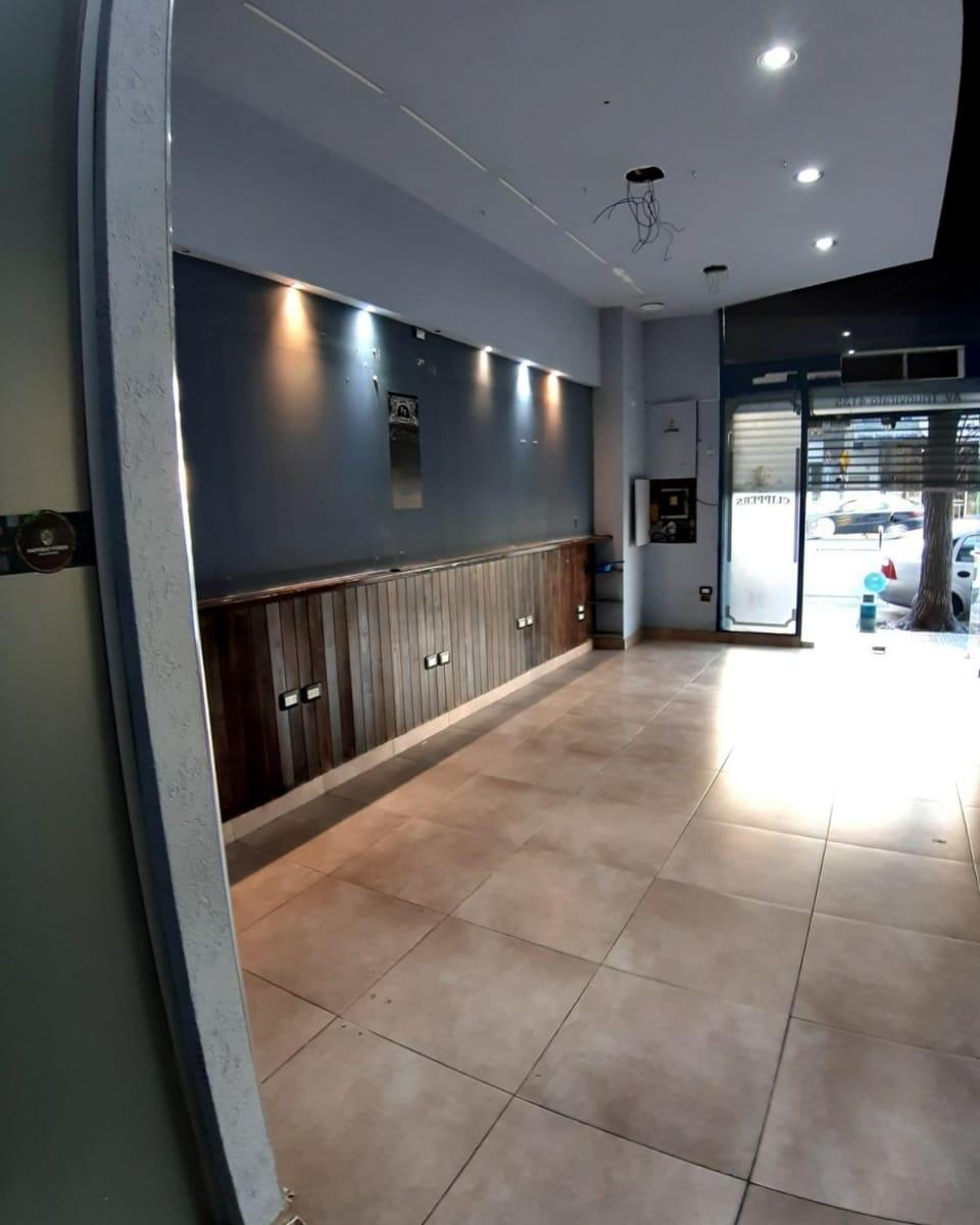 Local Comercial 54 m, Villa Urquiza, Venta! 4