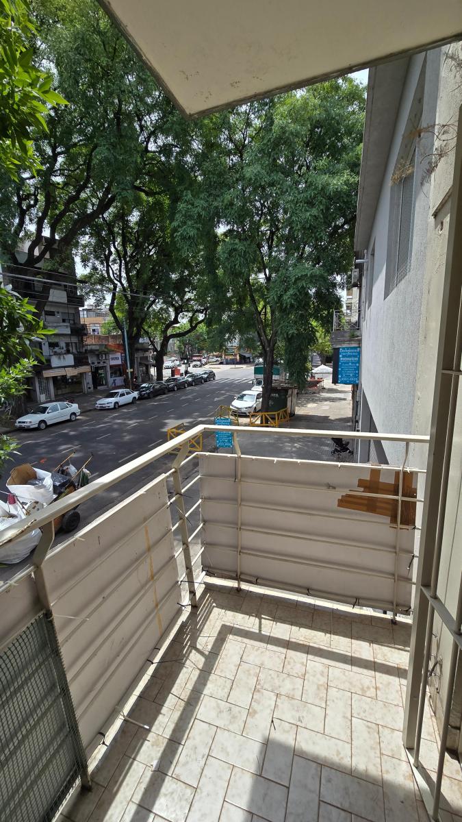 Departamento Tres Ambientes Al Frente Villa Ortuzar (Apto Credito) 2
