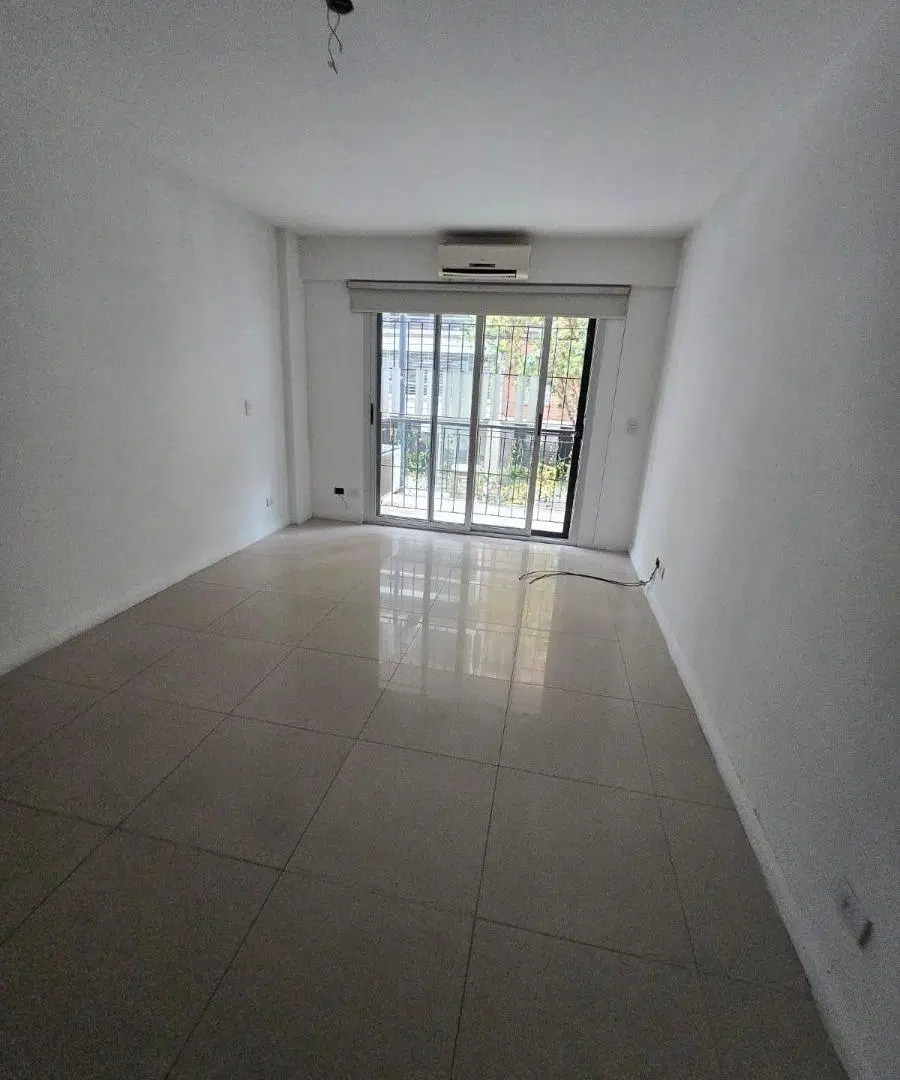 Departamento 1 1 AMBIENTE CON BALCON (Villa Urquiza) . 2