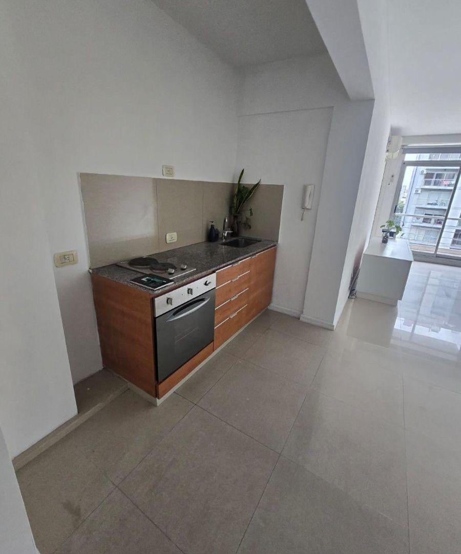 Foto de Monoambiente divisible con Balcón - Villa Urquiza APTO PROFESIONAL, imagen 4