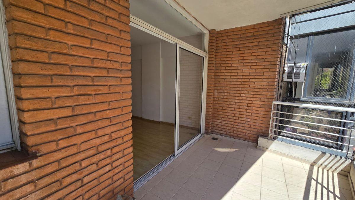 Foto de DEPARTAMENTO 3 AMBIENTES AL FRENTE CON COCHERA VILLA URQUIZA, imagen 4