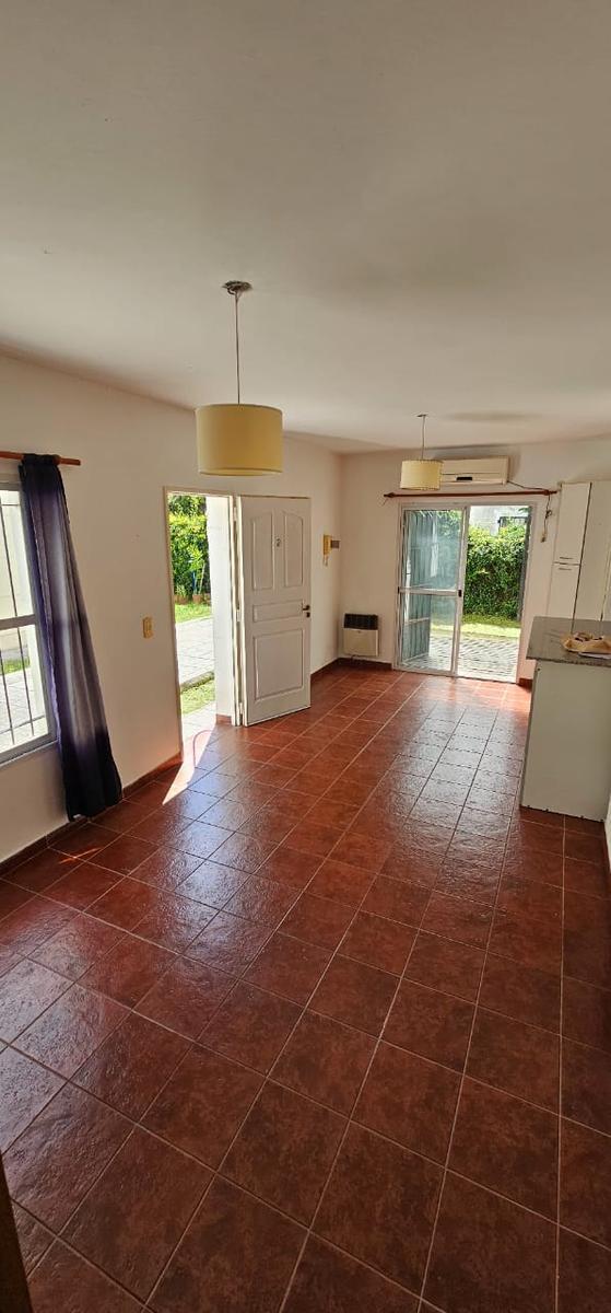 3 Amb con Cochera Semicubierta/ Ubicado en Condominio San Pedro 5