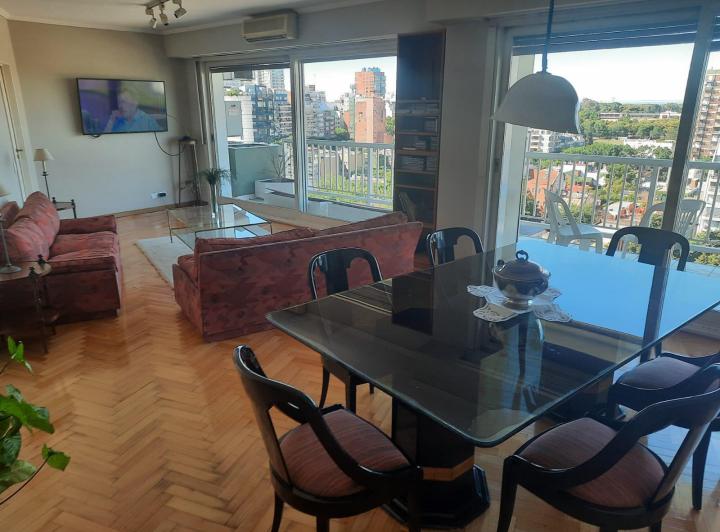 Foto de Piso de 5 Amb para 8 Pers, Balcón con Vista al Rio, Muy luminoso!! Las Cañitas, imagen 2
