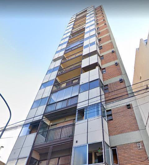 Excelente temporal 2 amb con balcón al frente! Vista abierta, Piso Alto! 4