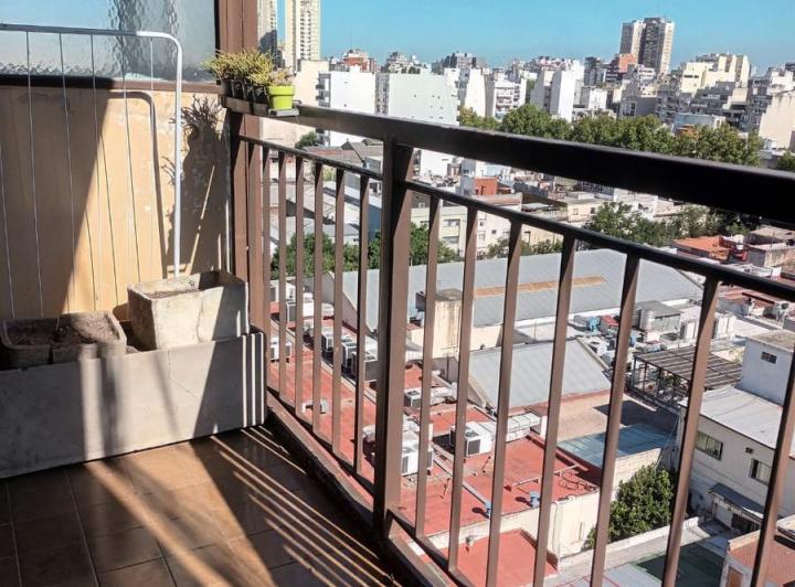 Excelente temporal 2 amb con balcón al frente! Vista abierta, Piso Alto! 5